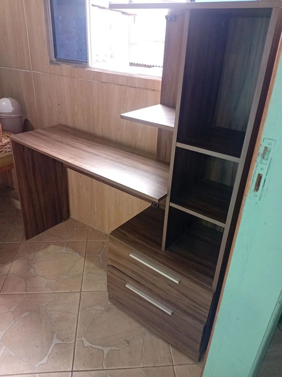 Vendo escrivaninha 
