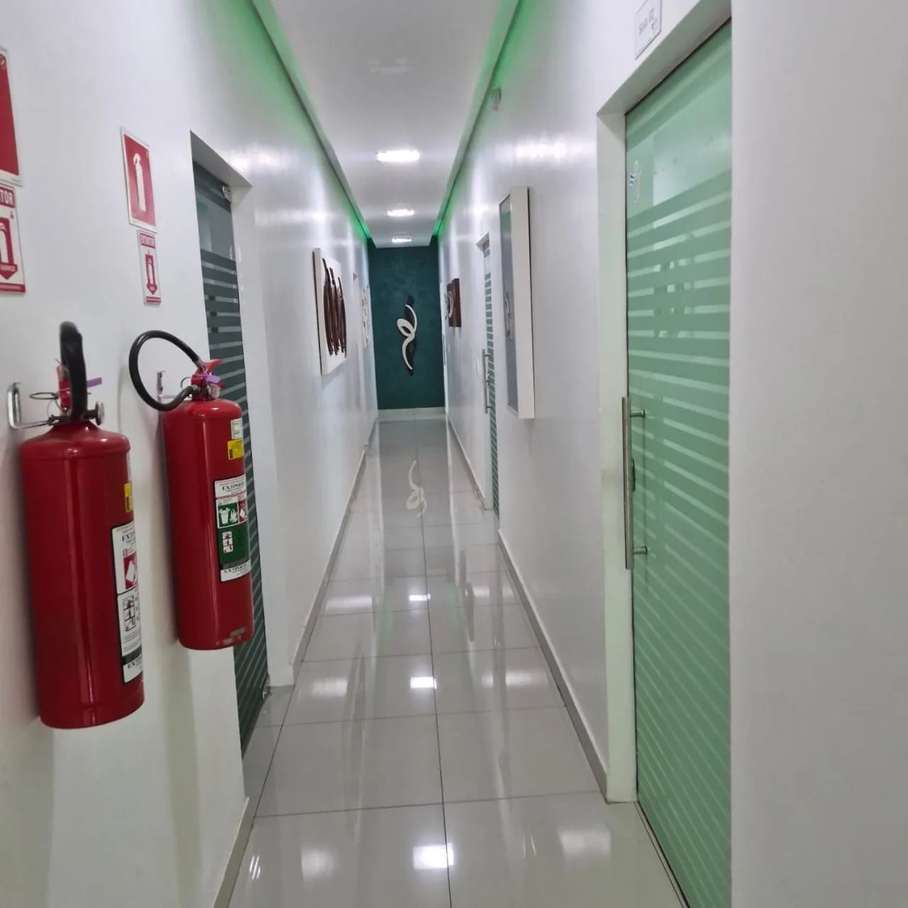 Sala comercial (aluguel) alto padrão 