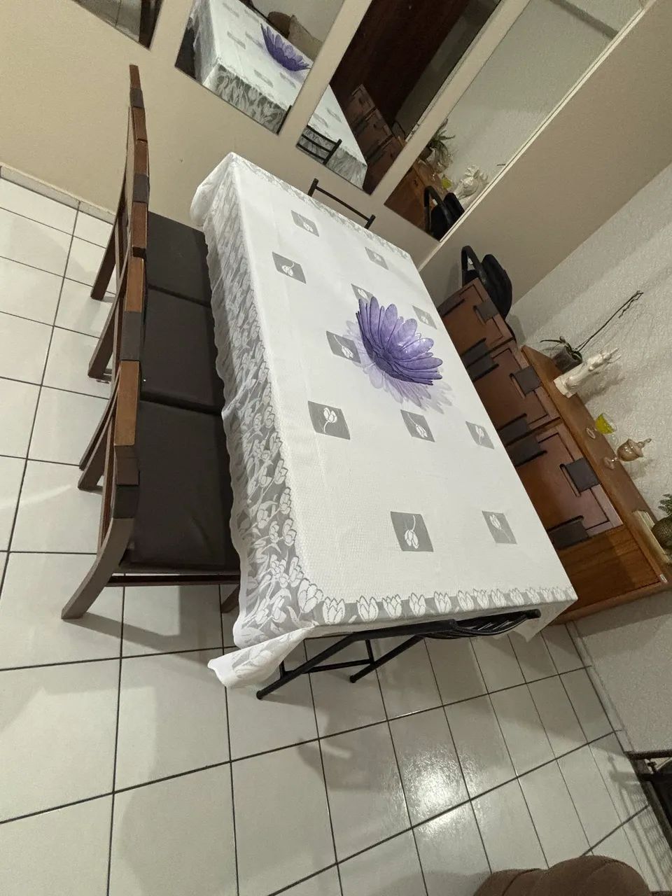 Mesa|Cadeiras e Sofá|poltrona  - Foto 2