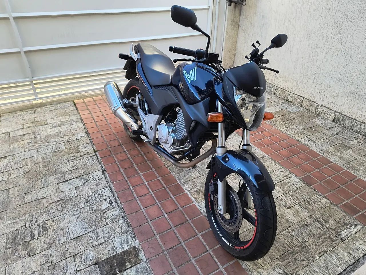 Cb 300R - Foto 3