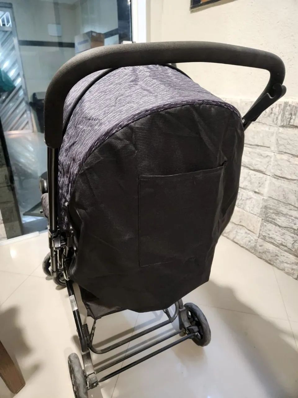 Carrinho de Bebê com Bebê Conforto Cosco - Perfeito estado - Foto 3