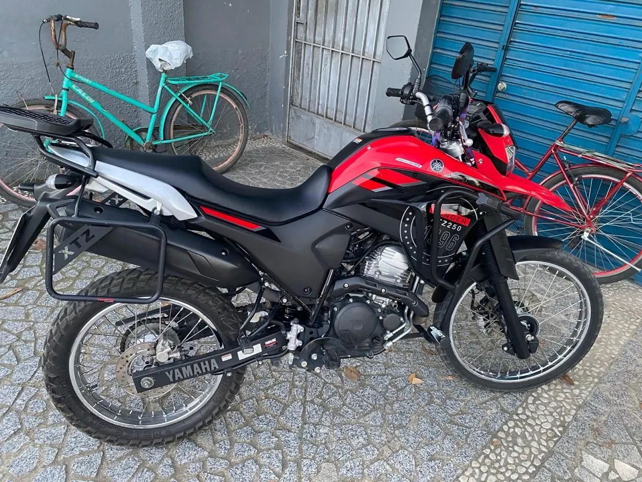 Moto Lander 2024