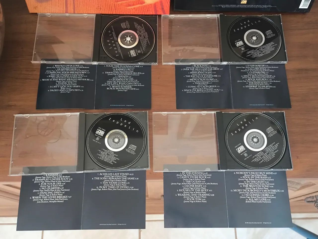 Box Set - Led Zeppelin - 4 Discos + Revista Colecionador - CDs