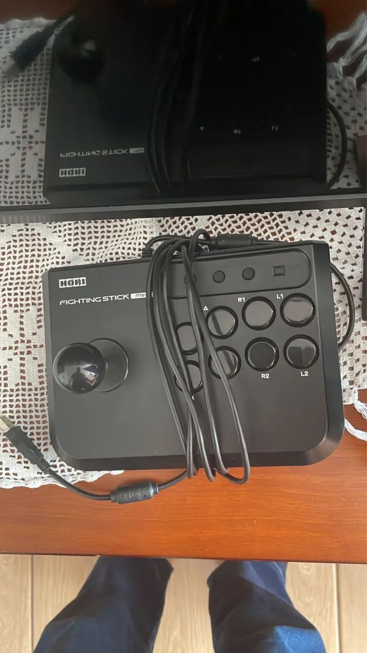 Controle hori figthing stick mini