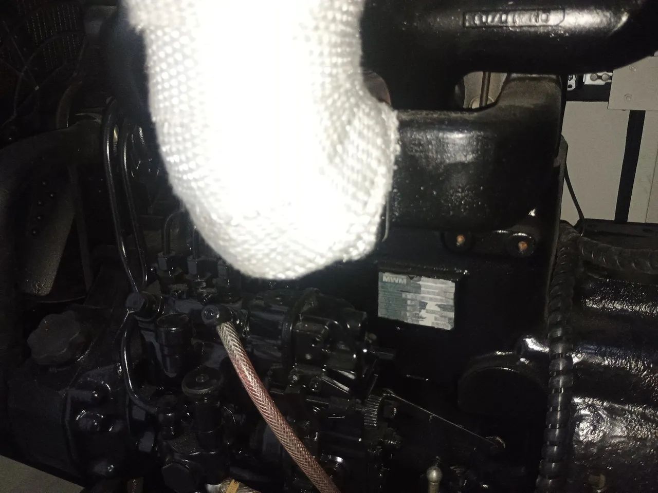 Vendo Gerador 45 kVA MWM 3 cilindros  - Foto 4