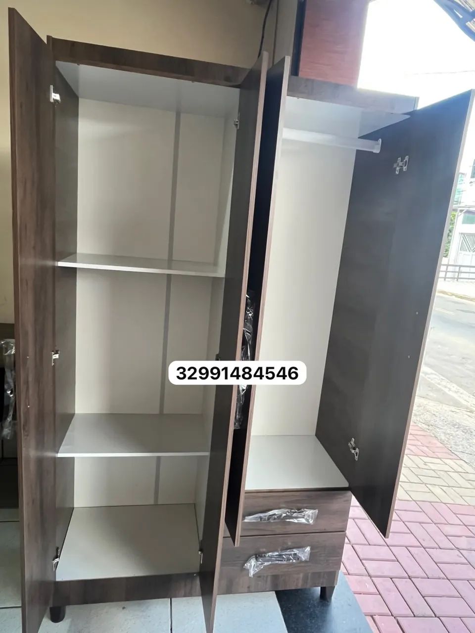 Guarda-roupa de Solteiro 4 Portas e 2 Gavetas  - Foto 4
