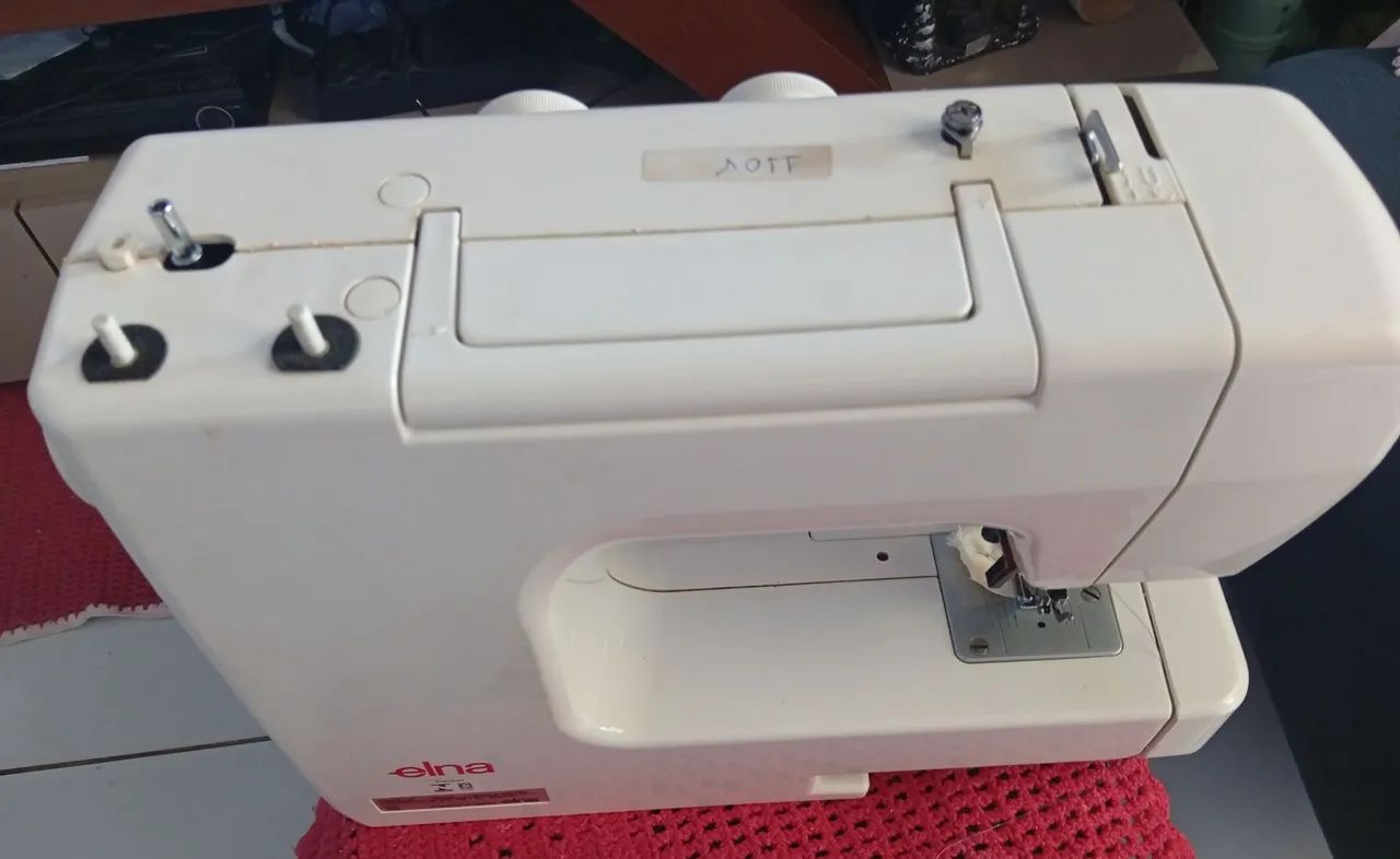 Máquina de costurar  - Foto 2