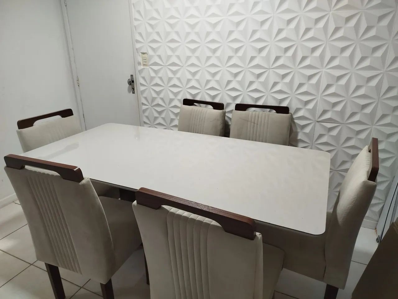 Mesa 6 cadeiras