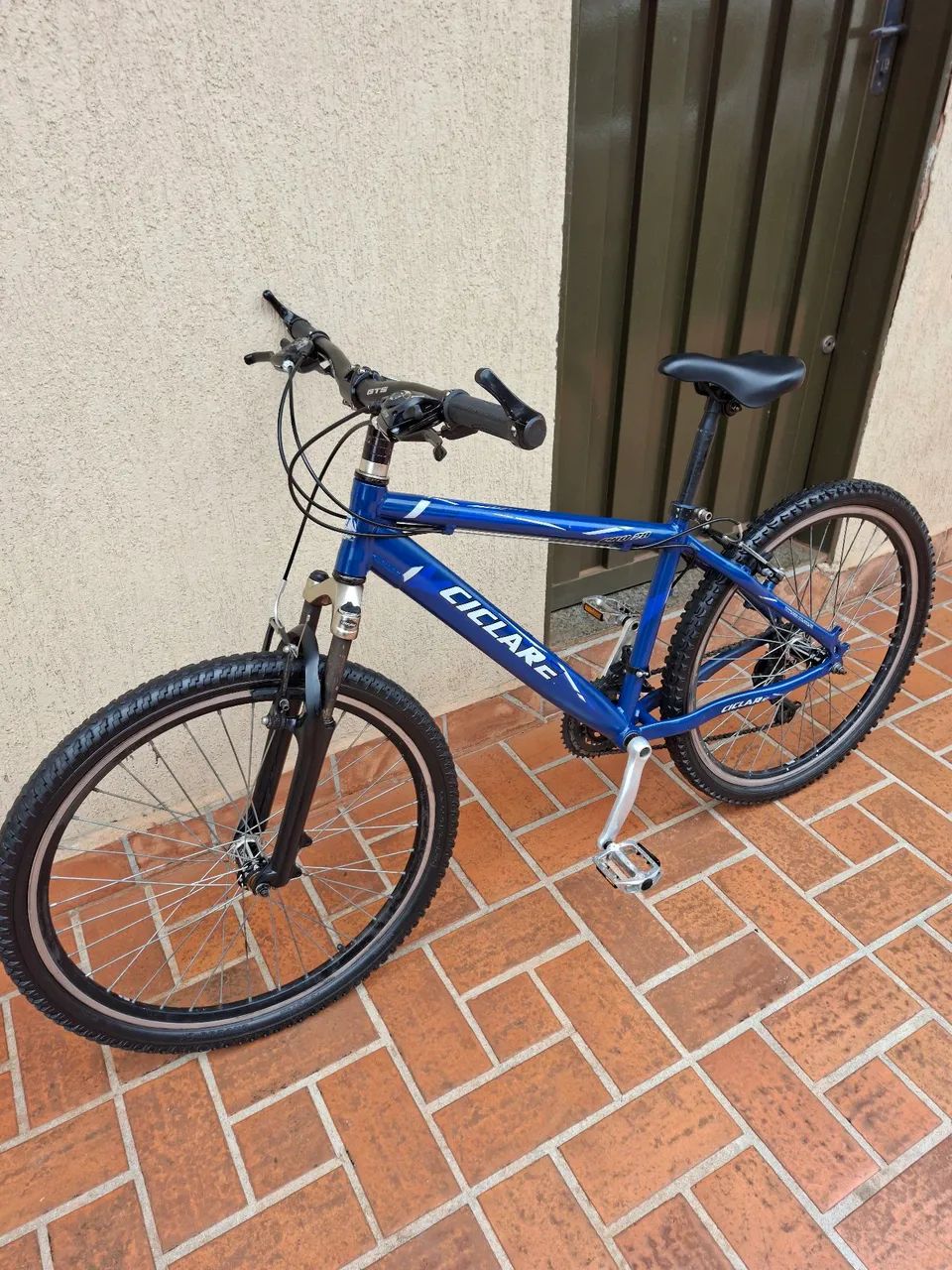 Vendo uma bicicleta aro 26 - Foto 4