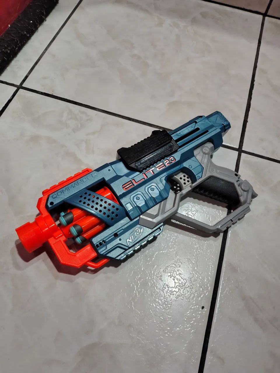 Nerf Elite 2.0 Commander RD-6 + Dardos - Foto 2
