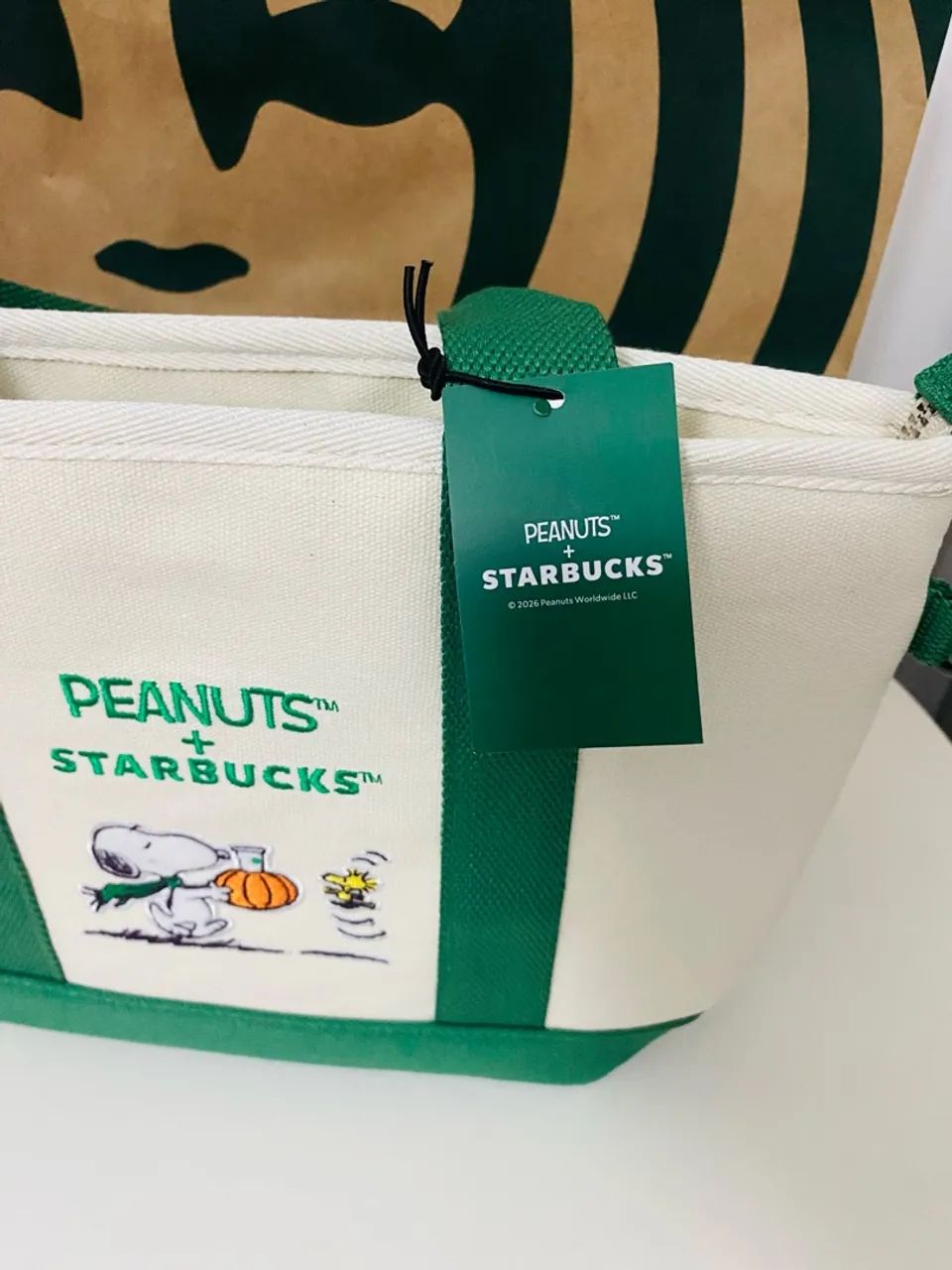 Bolsa Snoopy Starbucks original! Lançamento!  - Foto 3