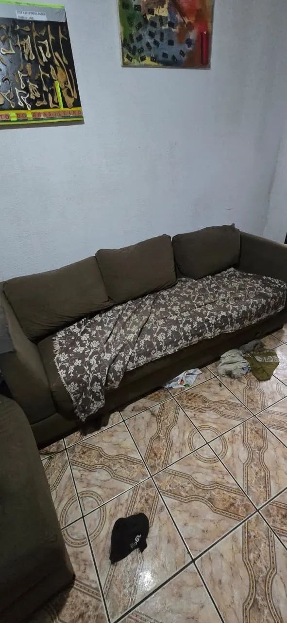 Doação sofá 3 lugares