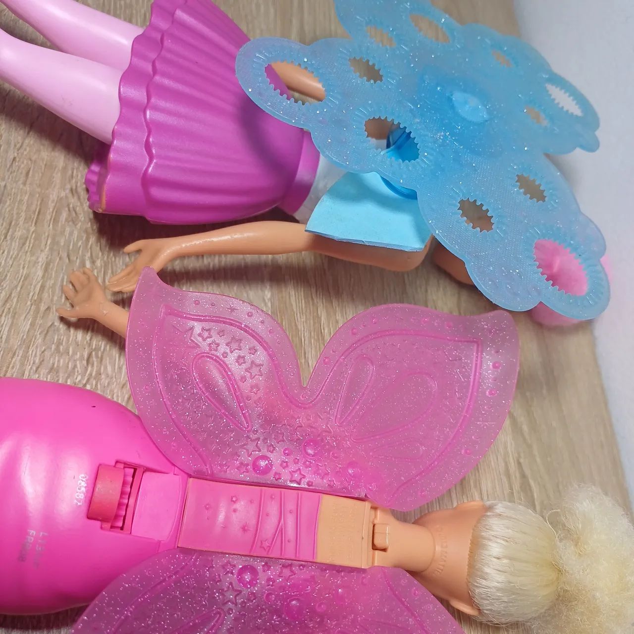 Boneca Barbie Dreamtopia Fada Bolhas Mágicas Mattel - Foto 5