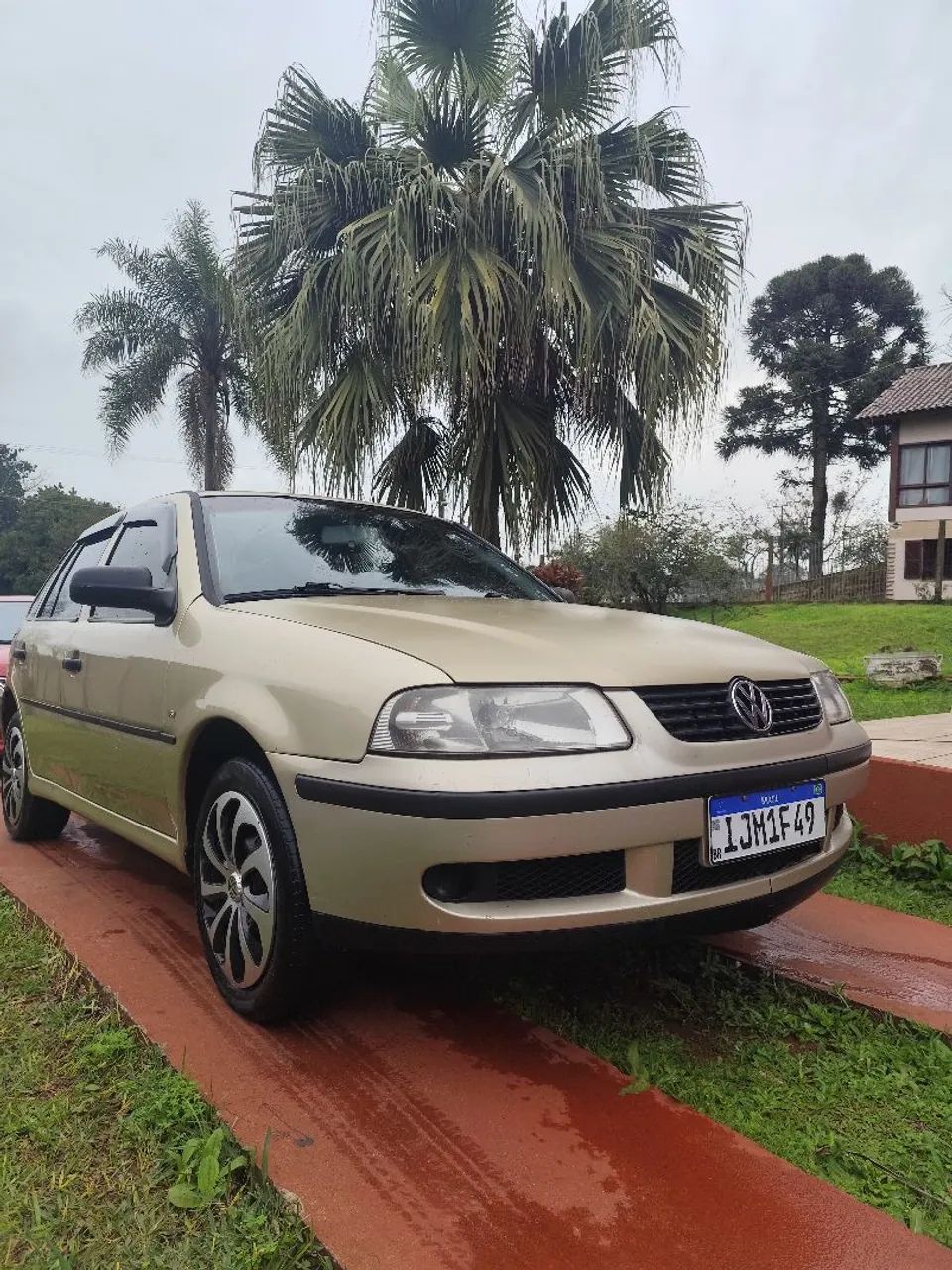 Volkswagen Gol Geração III Ouro 1.0 MI 16V Gasolina Mec. 4P 2000
