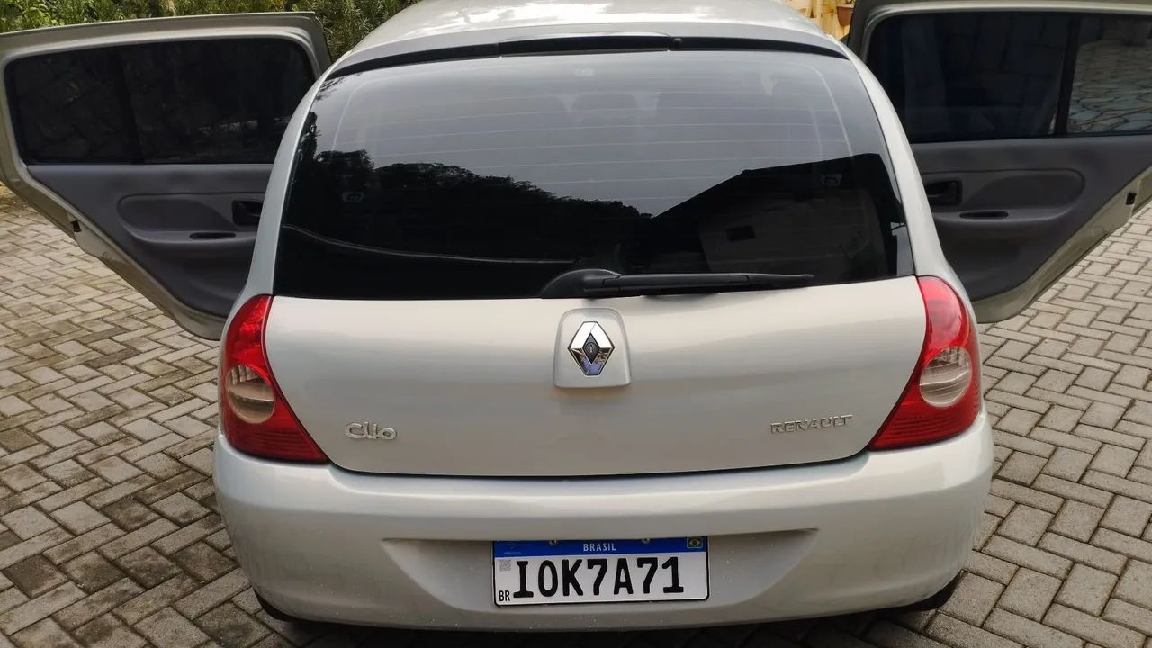 Renault Clio Clio Auth. /AIR Hi-Flex 1.6 16V 5p 2008