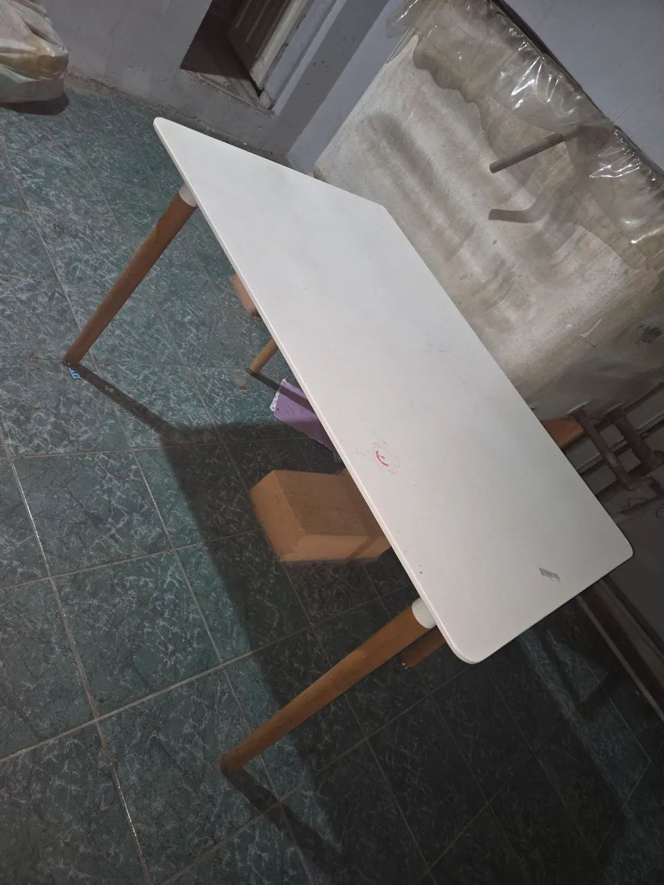 Mesa 4 lugares branca 