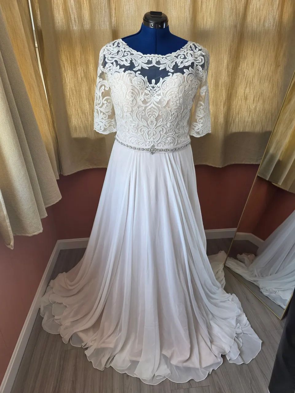 Vestido de noiva importado  - Foto 2