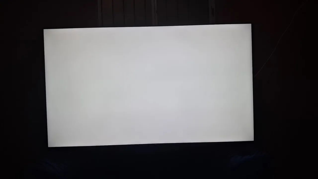 Vendo uma LED TV de 58 polegadas da marca PHILIPS, ela está com defeito, mais tem concerto - Foto 4