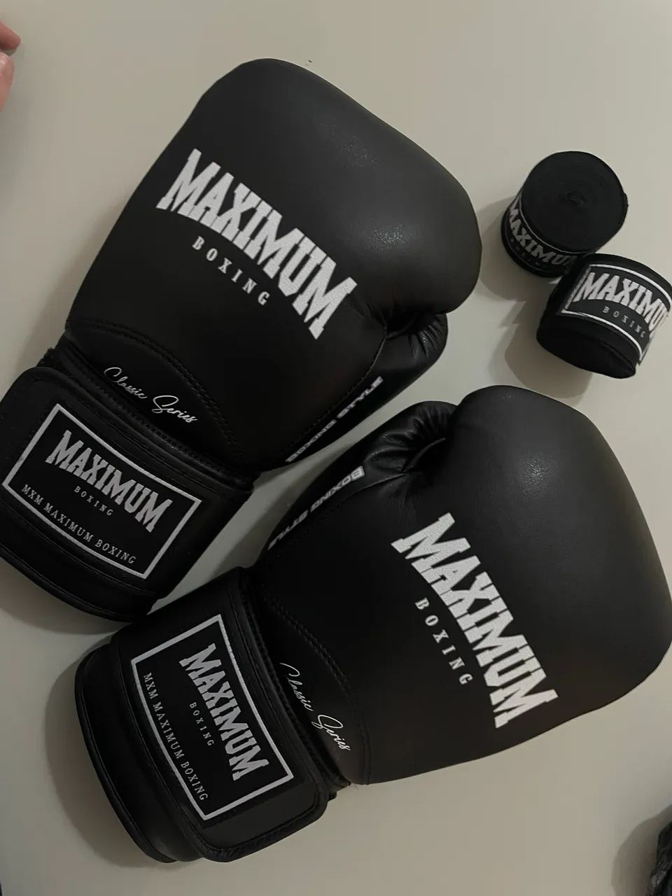 Kit Maximum- luvas + bandagem (boxe - muay thai)