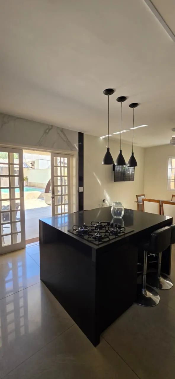 Casa decorada com piscina, reformada e placa solar pronta pra morar - Foto 5