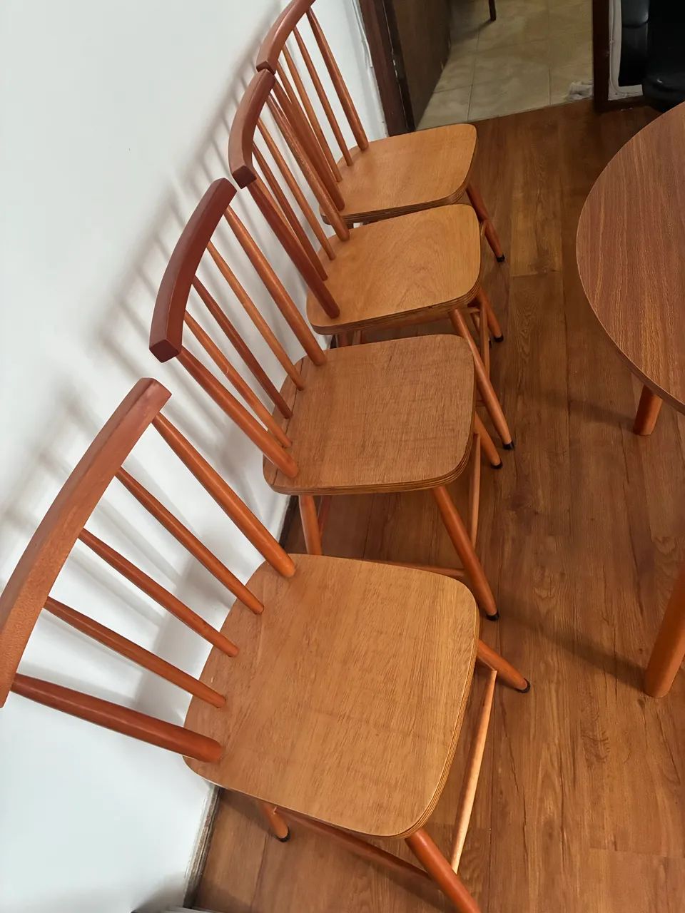 Conjunto mesa + 4 cadeiras  - Foto 2