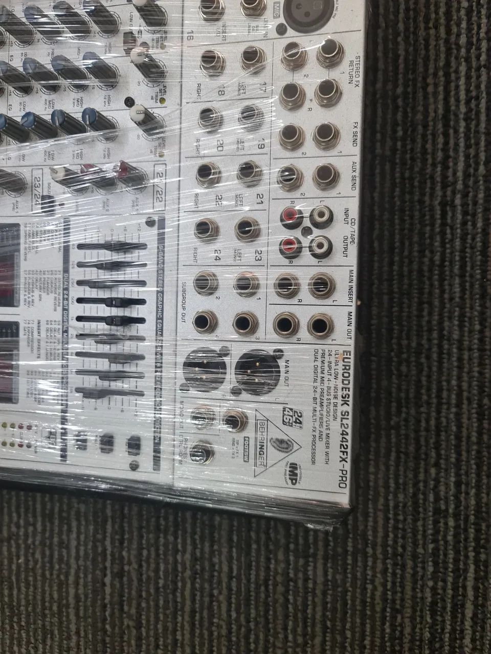 Mesa Behringer 2442fx  - Foto 2