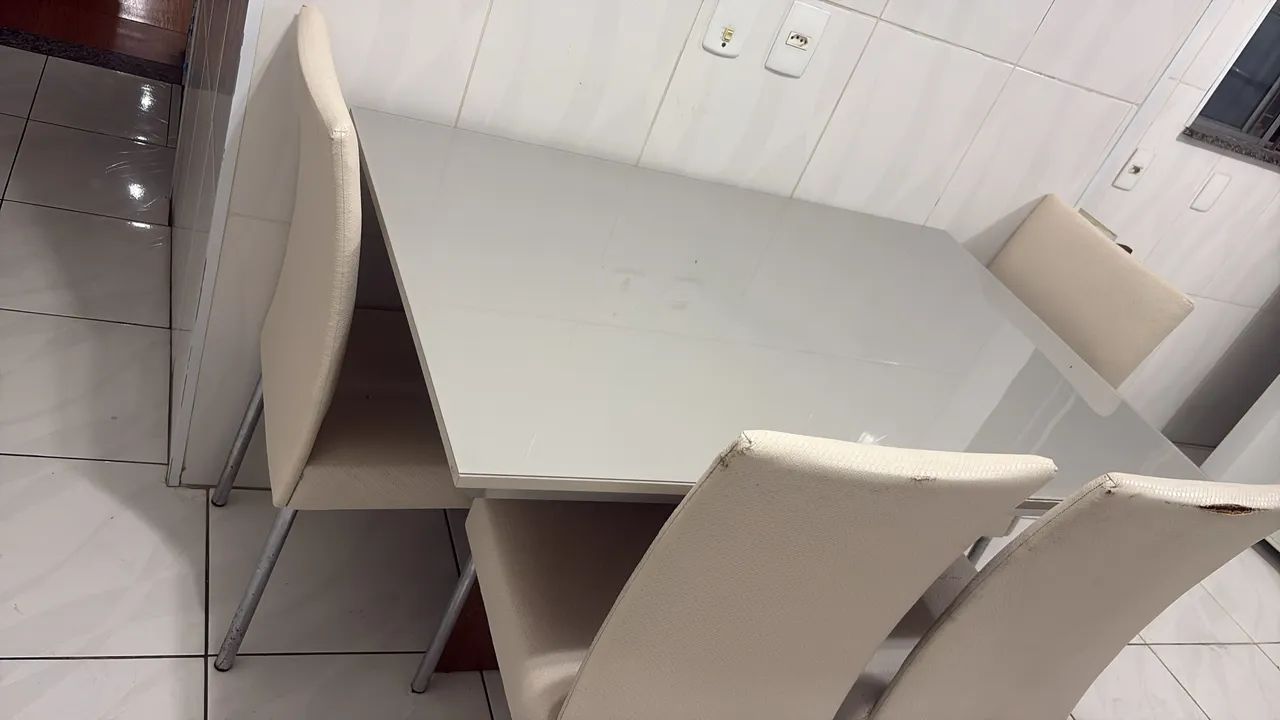 Mesa de jantar com 4 cadeiras a venda - Foto 4