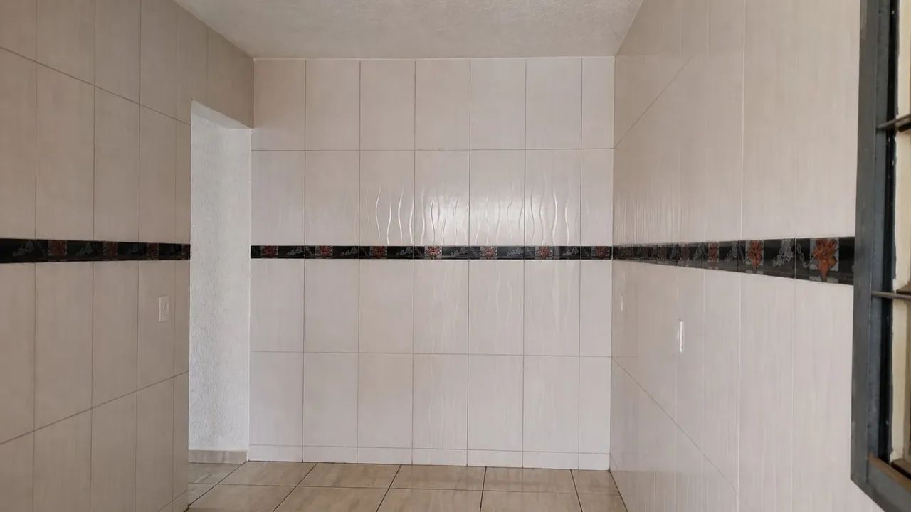 Vendo casa de 2 quartos no Setor Leste do Gama - Foto 2