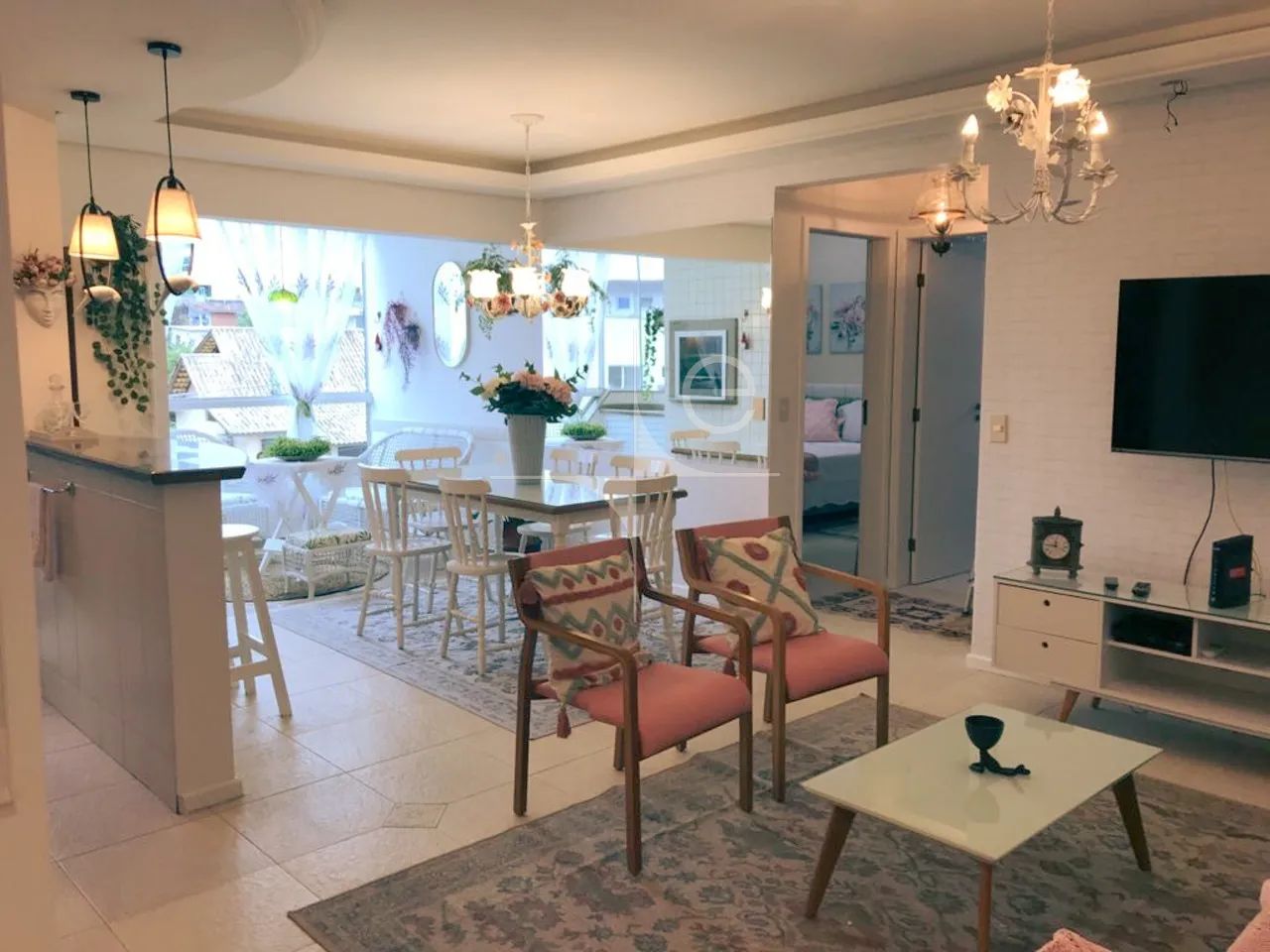 Apartamento 2 quartos no bairro Jurerê, Florianópolis - Foto 3