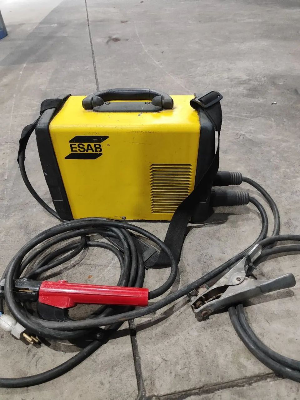 Máquina de solda Esab 