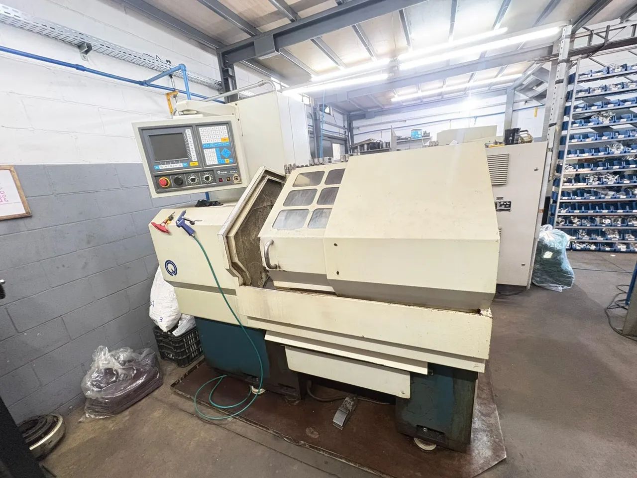 TORNO CNC ROMI MACH 9