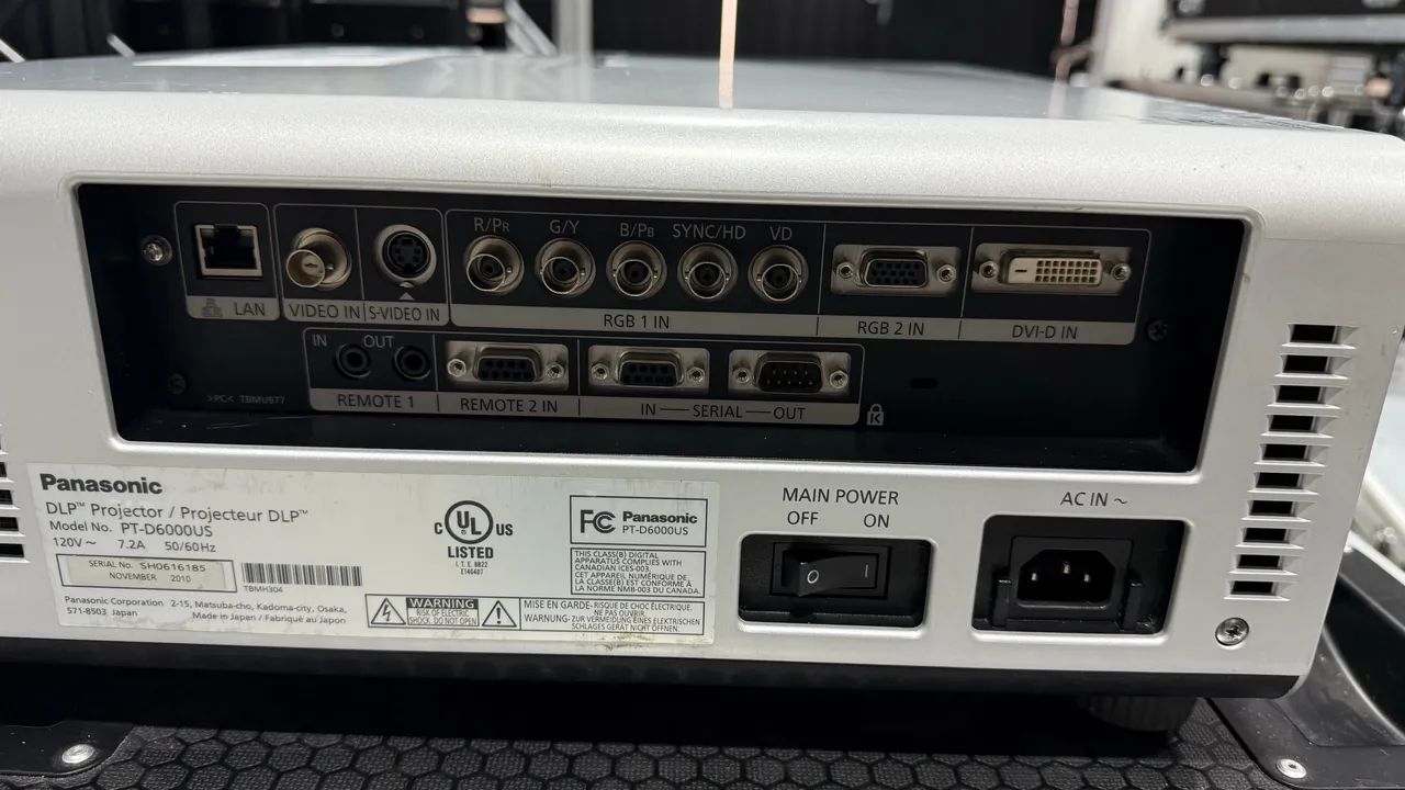 Projetor Panasonic 6500 Lumens  - Foto 5