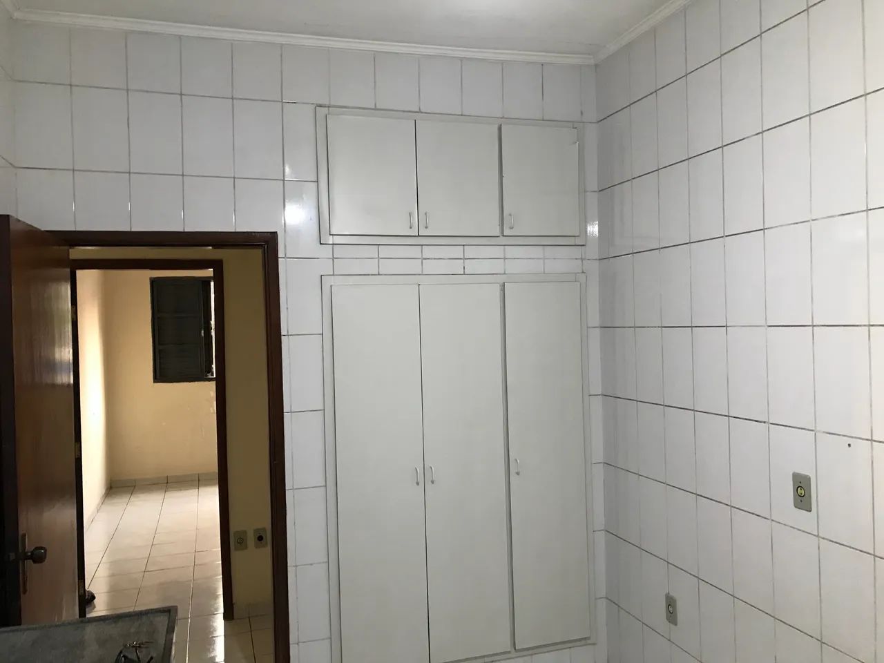 Casa no centro ótima localização  - Foto 2