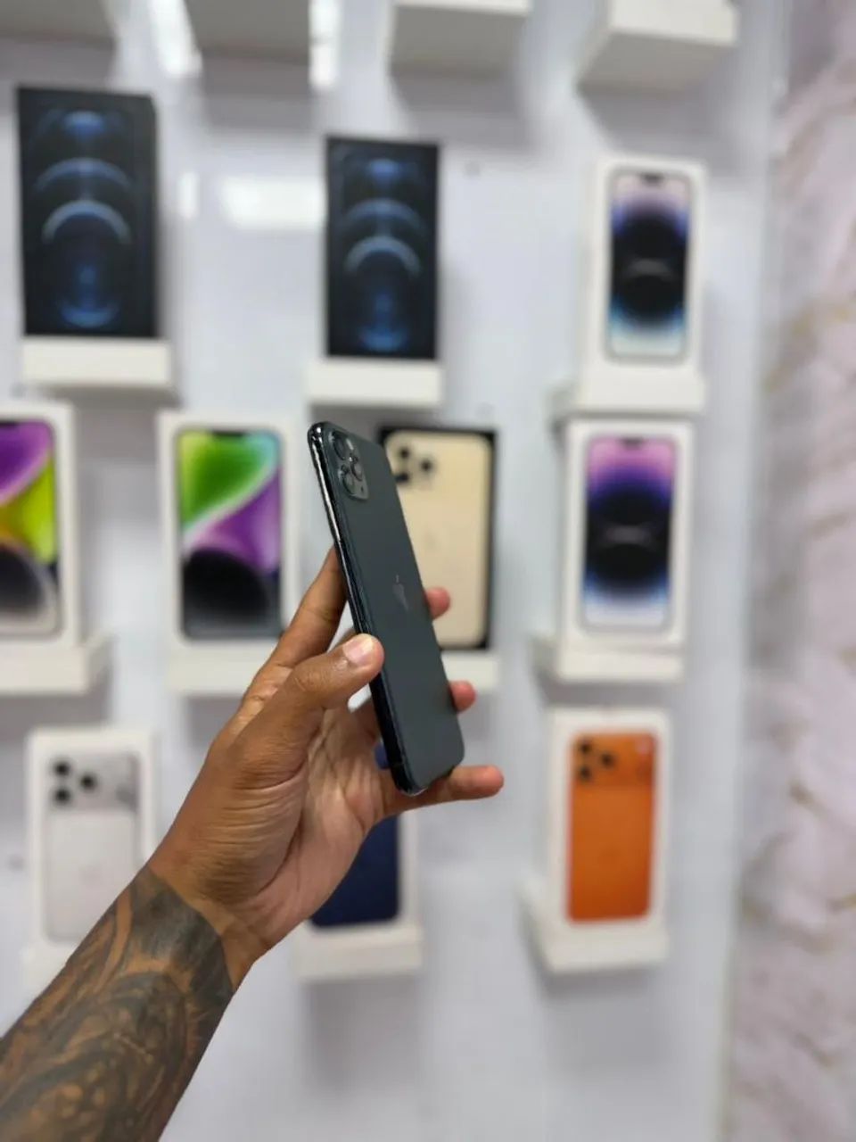 iPhone 11 PRO MAX 64GB TELA E BATERIA NOVA  - Foto 2