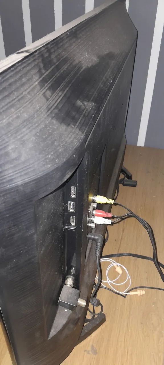 SAMSUNG SMART TV 32"  - Foto 3