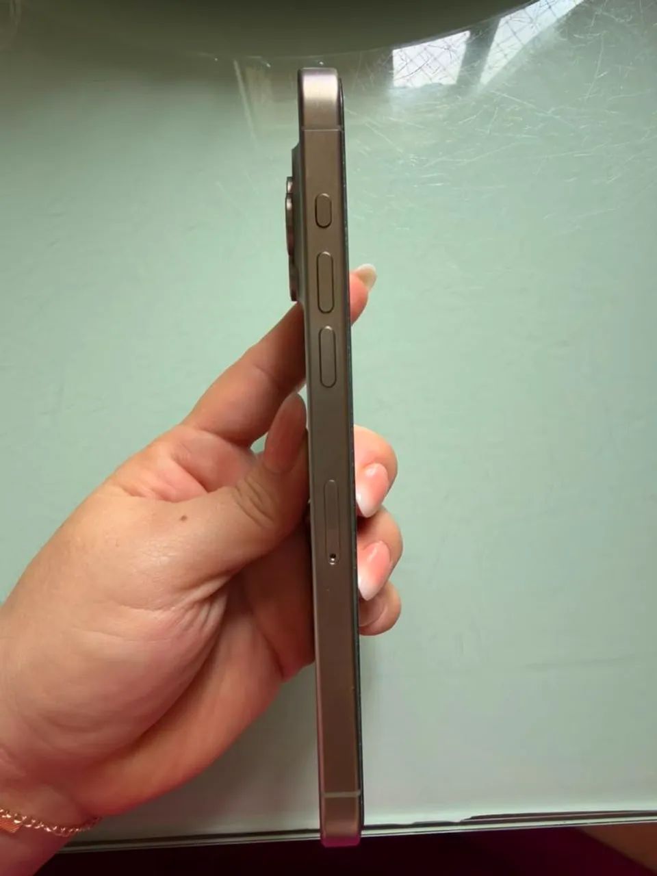 Iphone 15 Pro Max 256GB Titanium estado Impecável  - Foto 3