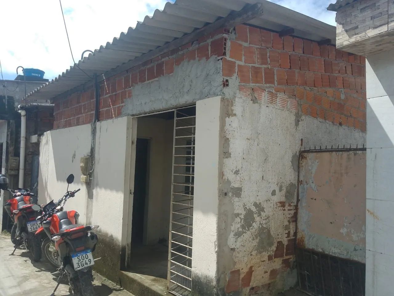 Vendo uma casa  - Foto 2