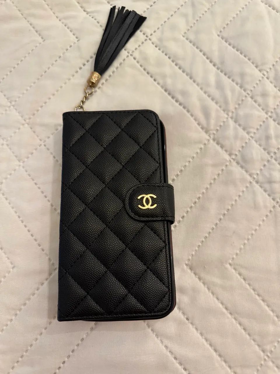  2 Capas lindas para celular iPhone 16 pro Max  - Foto 4