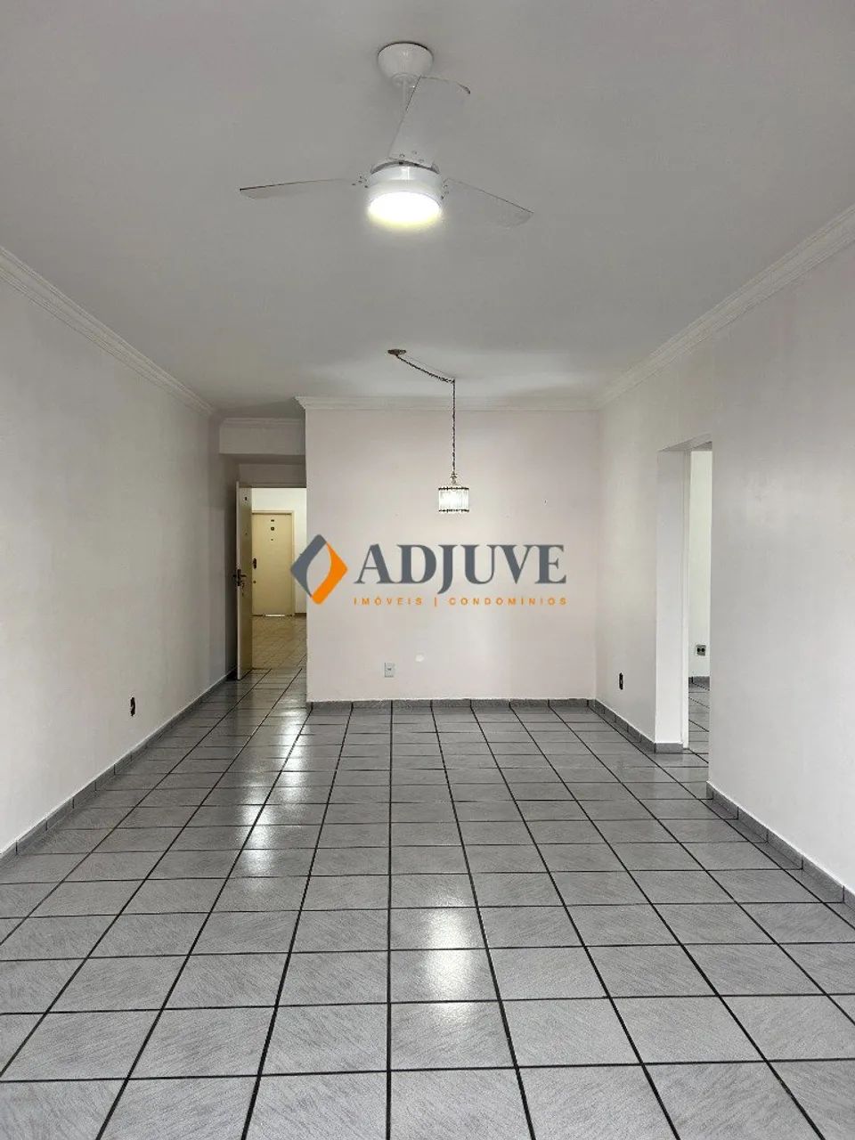 Apto com 02 quartos sendo 01 suite, proximo a Praia do Forte - Foto 3