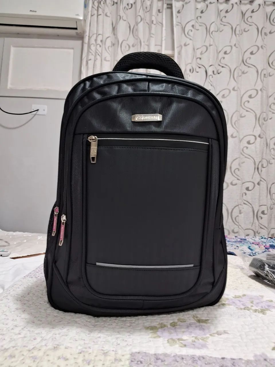 Mochila Escolar Resistente Impermeável 4 Bolsos - Foto 2