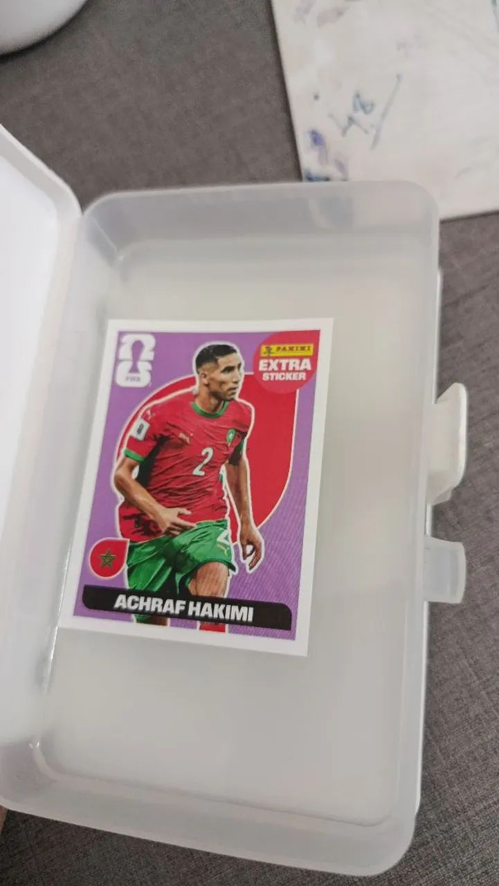 Figurinha Legend lilás HAKIMI