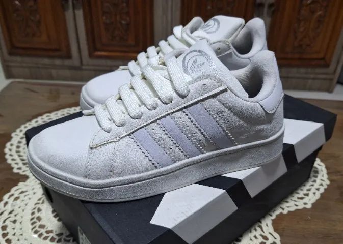 Tênis Adidas