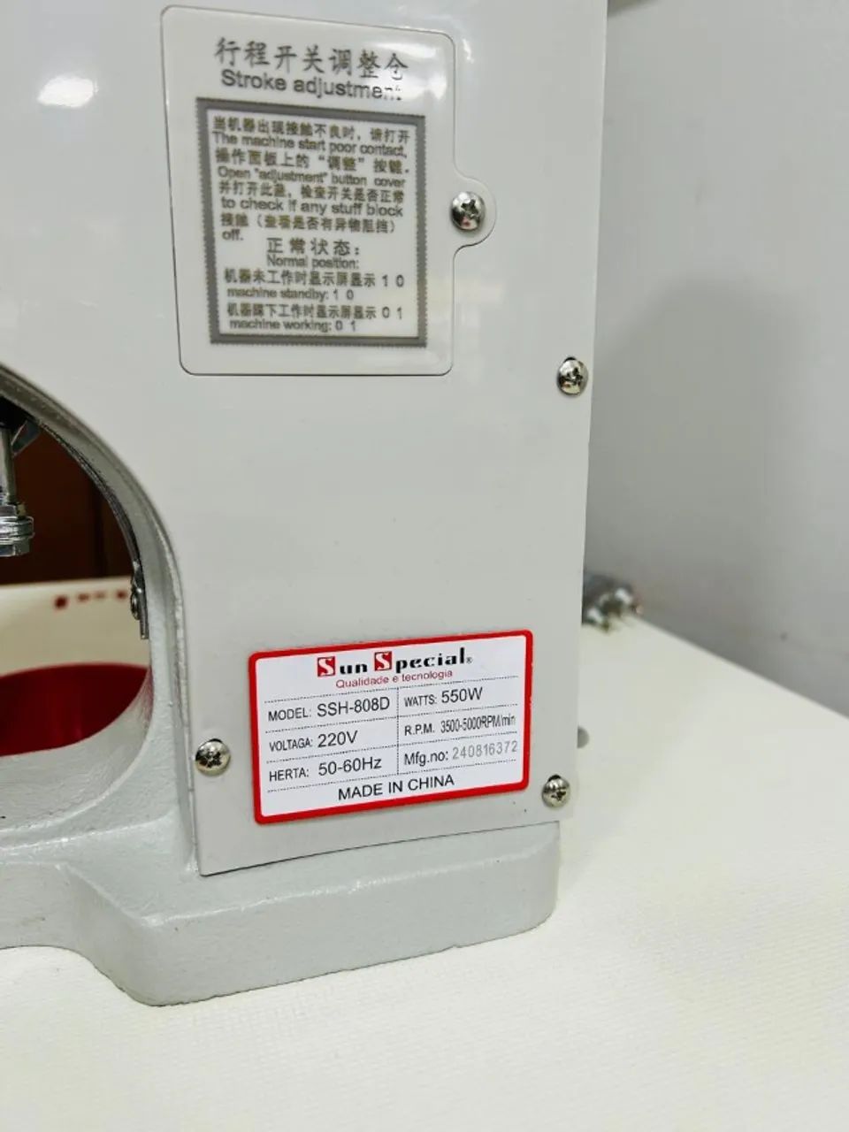 MÁQUINA DE PREGAR BOTÃO, ILHÓS E PÉROLAS. - Foto 5