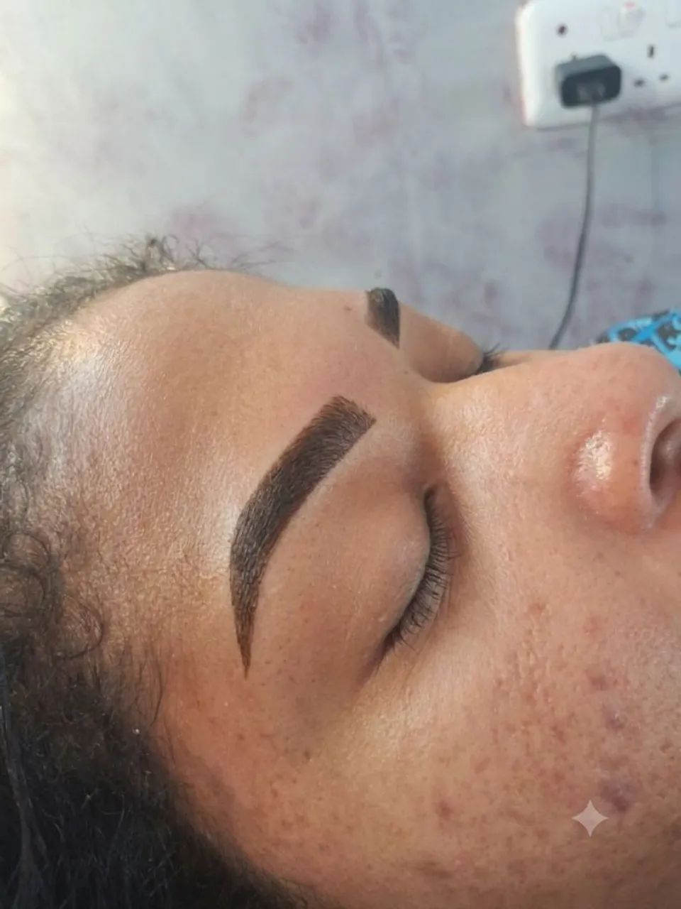 Sobrancelha - Foto 3