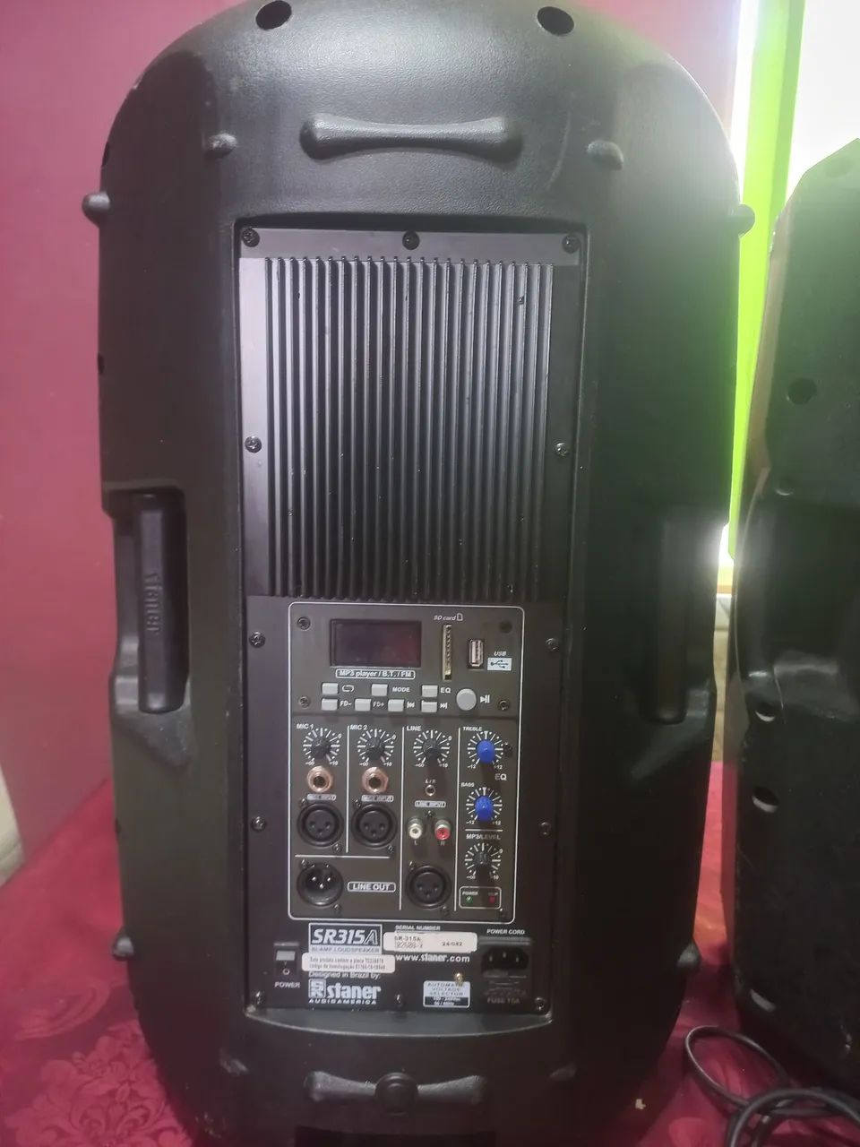 Vendo Caixa de som e Mesa de som - Foto 2