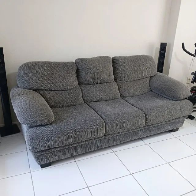 Vendo 2 sofá bem conservador Esponja 100% Bom estado