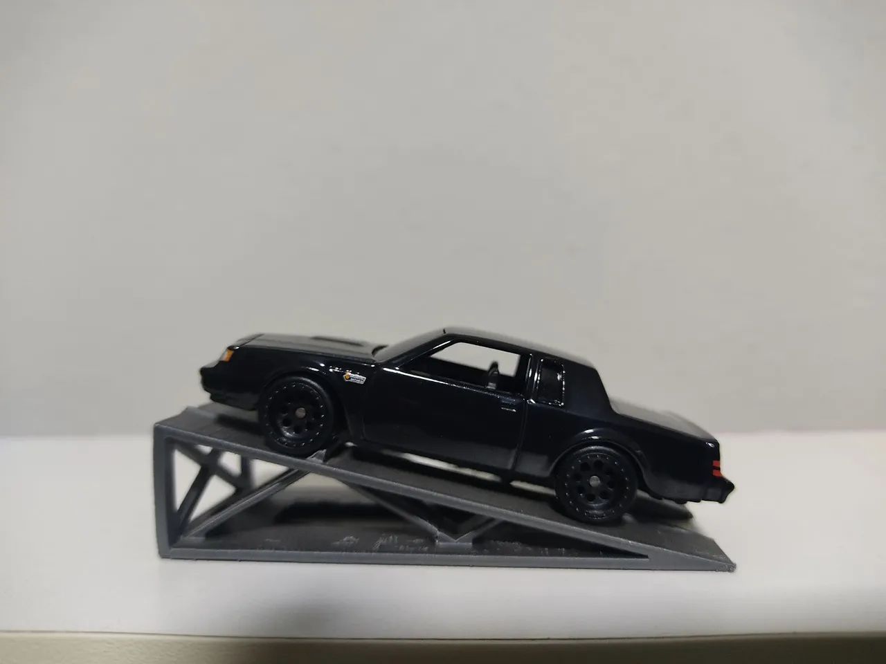 HOT WHEELS FAST & FURIOUS '87 BUICK REGAL GNX
