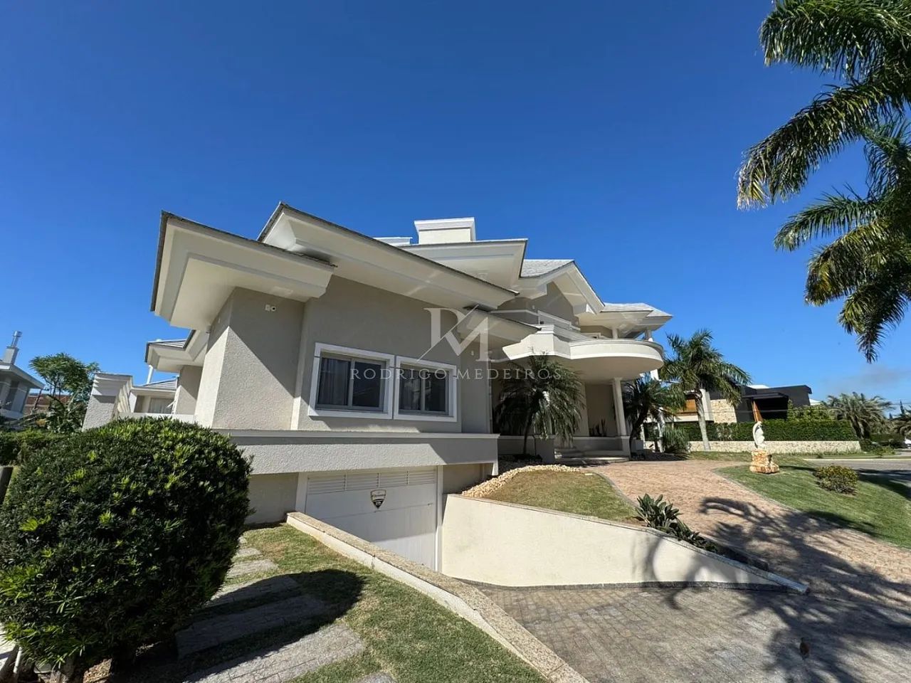 Casa à venda - Jurerê Internacional, Florianópolis - SC 1477624854 | OLX