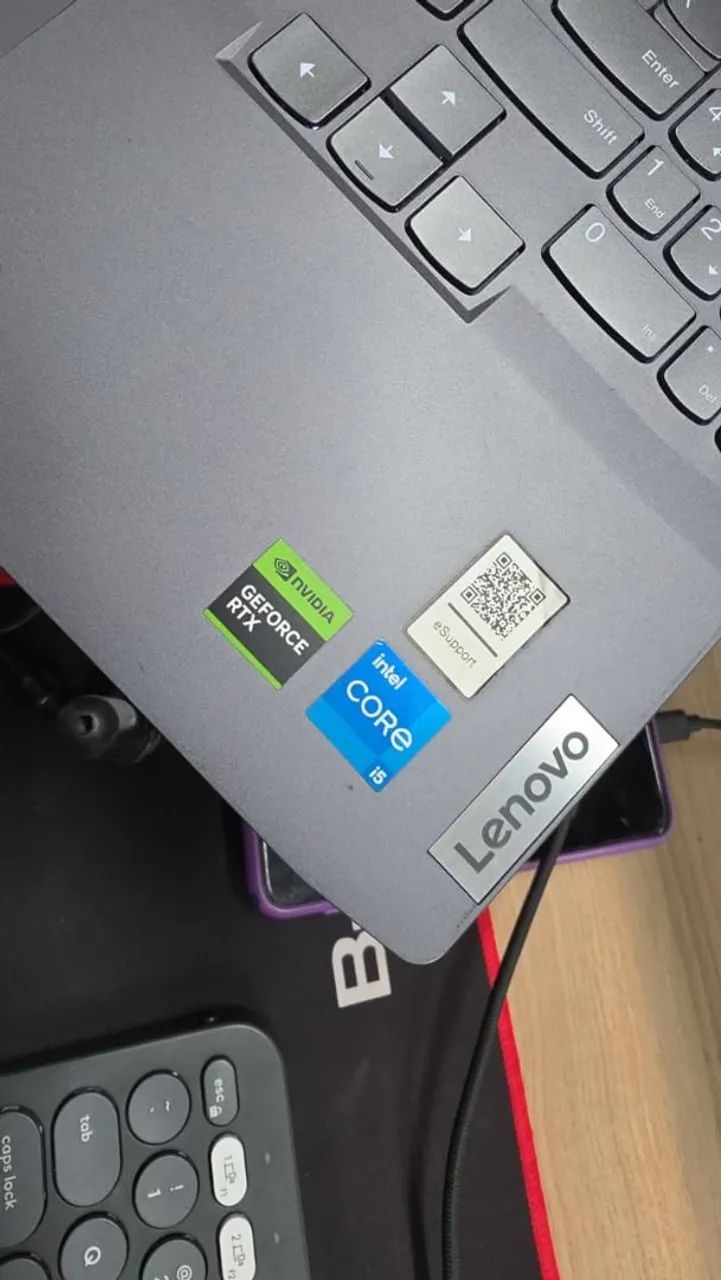 Lenovo LOQ - Foto 2