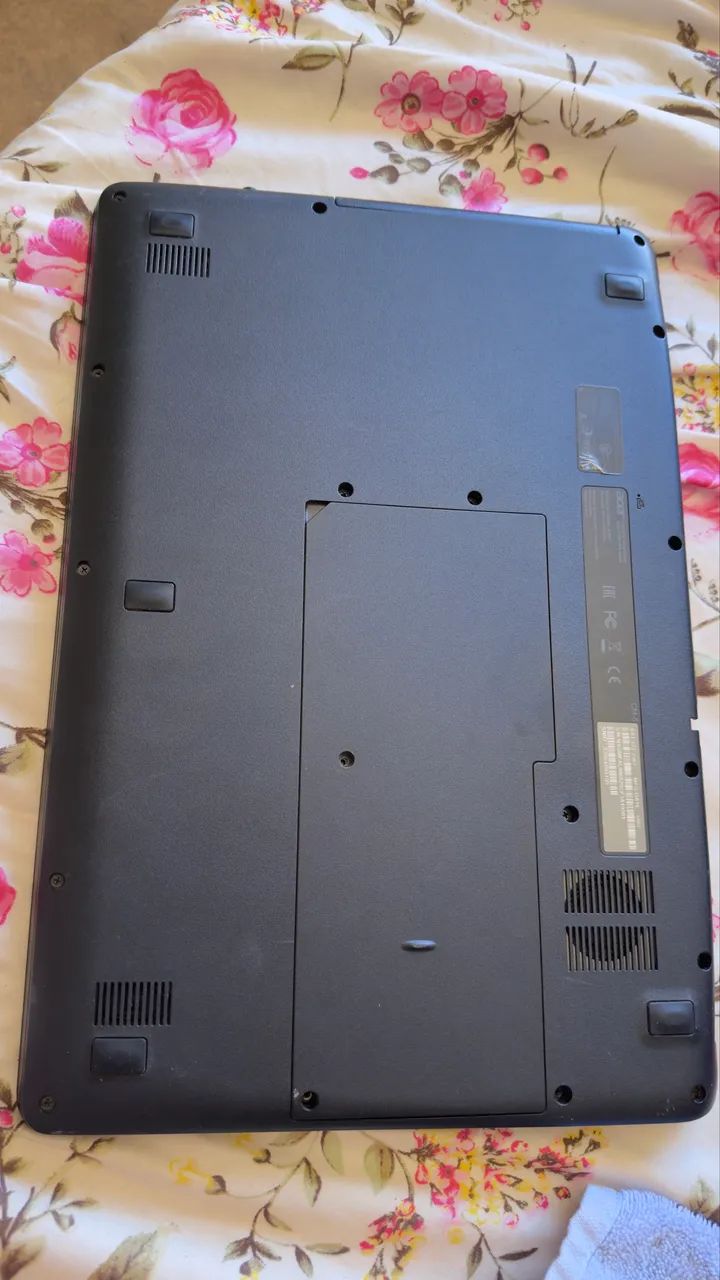 Vendo NOTEBOOK ACER - Foto 2